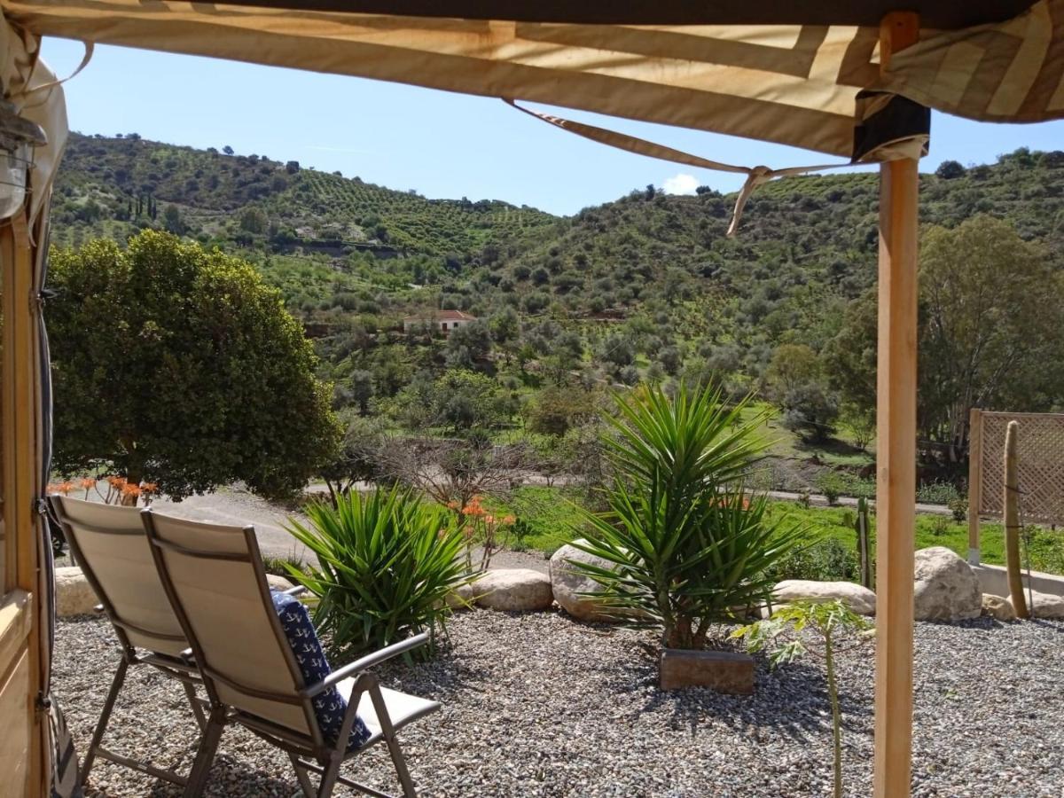 Finca Las Hierbas B&B Alora Esterno foto